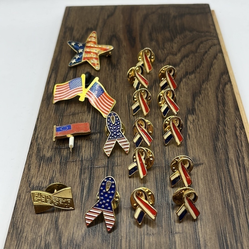 USA Enamel American flag stars and stripes patriotic ribbon pin lapel 17 🇺🇸